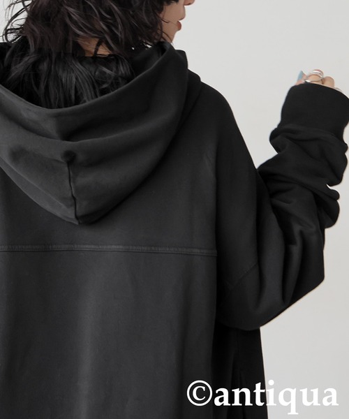 antiqua(アンティカ)の「フード付き ロングワンピース(ワンピース・レディース・ブラック/スミクロ・ONESIZE)」の5枚目の写真