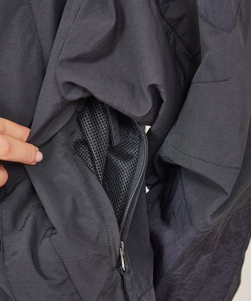 WILD THINGS(ワイルドシングス)の「【WILDTHINGS / ワイルドシングス】SUPPLEX MASSIF JACKET / サプレックス マッシフ ジャケット(ナイロン・軽量・ユニセックス)WT26018AD(ブルゾン・メンズ・ベージュ/パープル/ブラック・L/M)」の19枚目の写真