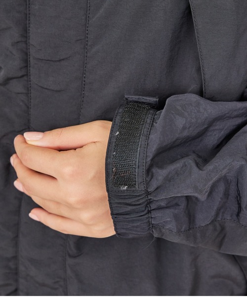 WILD THINGS(ワイルドシングス)の「【WILDTHINGS / ワイルドシングス】SUPPLEX MASSIF JACKET / サプレックス マッシフ ジャケット(ナイロン・軽量・ユニセックス)WT26018AD(ブルゾン・メンズ・ベージュ/パープル/ブラック・L/M)」の21枚目の写真