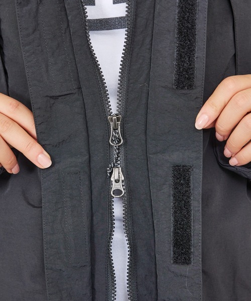 WILD THINGS(ワイルドシングス)の「【WILDTHINGS / ワイルドシングス】SUPPLEX MASSIF JACKET / サプレックス マッシフ ジャケット(ナイロン・軽量・ユニセックス)WT26018AD(ブルゾン・メンズ・ベージュ/パープル/ブラック・L/M)」の22枚目の写真