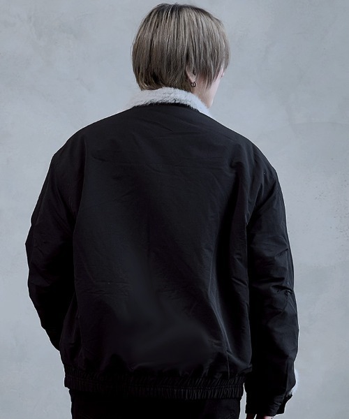 ARULE(アルール)の「『ARULE/アルール』リバーシブルスタンドファージャケット【GC】(ブルゾン・メンズ・ブラック・L/XL)」の2枚目の写真