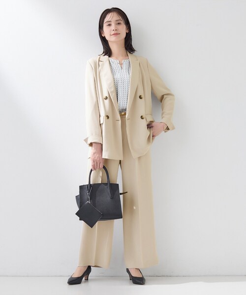 INDIVI（インディヴィ）の「【洗える／多機能／SETUP可】着る日傘ダブルジャケット（テーラードジャケット・レディース・ライトグレー系5/ベージュ/ネイビー/サックスブルー/ブラック・40/38/36/15 /13/03/05/19）」の10枚目の写真