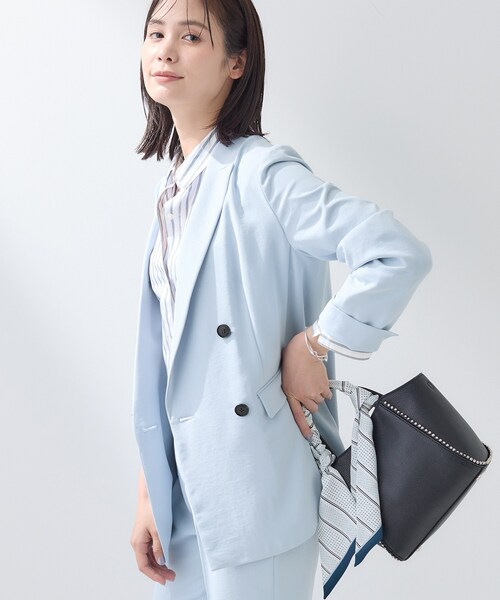 INDIVI（インディヴィ）の「【洗える／多機能／SETUP可】着る日傘ダブルジャケット（テーラードジャケット・レディース・ライトグレー系5/ベージュ/ネイビー/サックスブルー/ブラック・40/38/36/15 /13/03/05/19）」の12枚目の写真