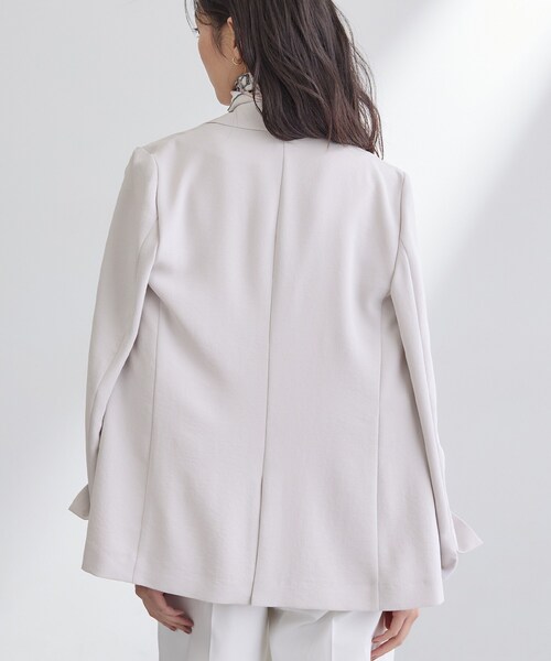 INDIVI（インディヴィ）の「【洗える／多機能／SETUP可】着る日傘ダブルジャケット（テーラードジャケット・レディース・ライトグレー系5/ベージュ/ネイビー/サックスブルー/ブラック・40/38/36/15 /13/03/05/19）」の21枚目の写真