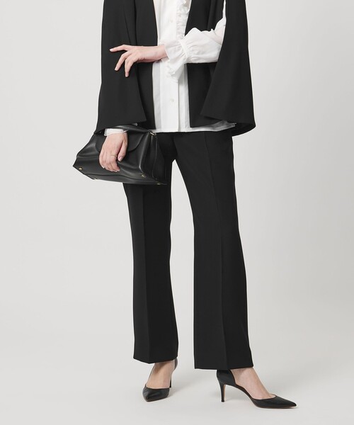 UNITED ARROWS（ユナイテッドアローズ）の「フレアパンツ（スラックス・レディース・ネイビー/ブラック・38/40/36）」の2枚目の写真