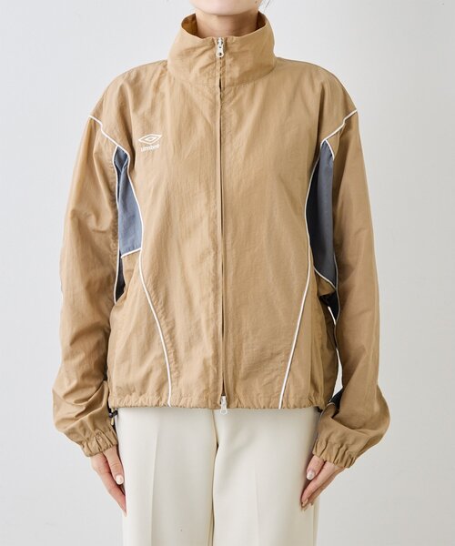 UMBRO（アンブロ）の「【umbro×Whim Gazette】 スタンドカラーブルゾン