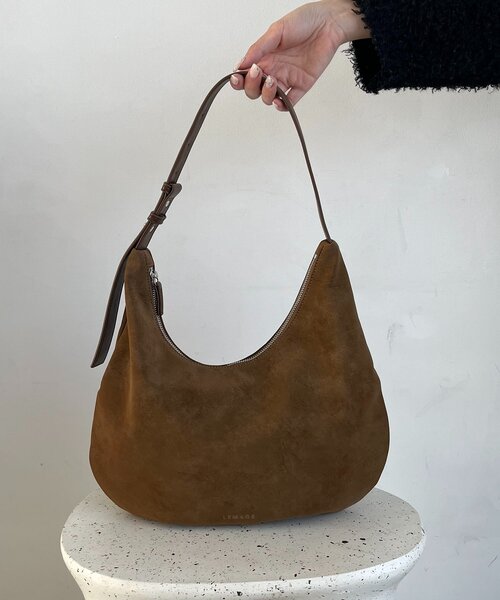 CAPRICIEUX LE'MAGE（カプリシューレマージュ）の「ハーフラウンドヌバックショルダー（ショルダーバッグ・レディース・ブラック/キャメル/ブラウン・FREE）」の7枚目の写真