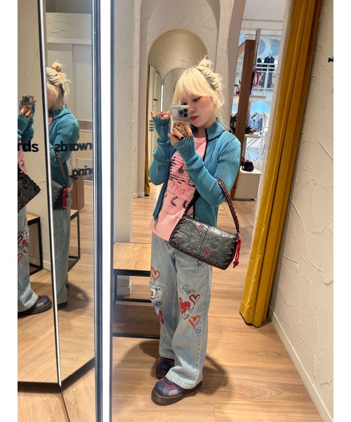 Desigual(デシグアル)の「ミッキー ルレックス フラップ ショルダーバッグ ディズニー(ショルダーバッグ・レディース・ブラック・FREE)」の8枚目の写真