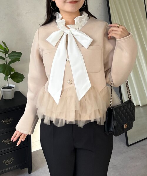 prose verse（プロズヴェール）の「チュールフリルダンボールVネックジャケット（その他アウター・レディース・ベージュ/ブラック・MEDIUM/LARGE）」の2枚目の写真