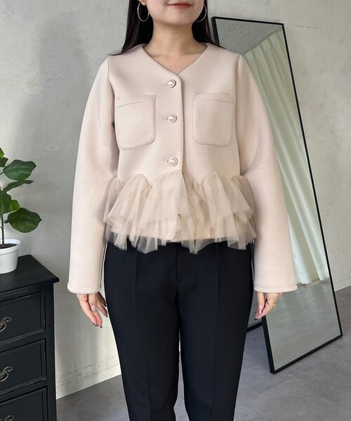 prose verse（プロズヴェール）の「チュールフリルダンボールVネックジャケット（その他アウター・レディース・ベージュ/ブラック・MEDIUM/LARGE）」の10枚目の写真