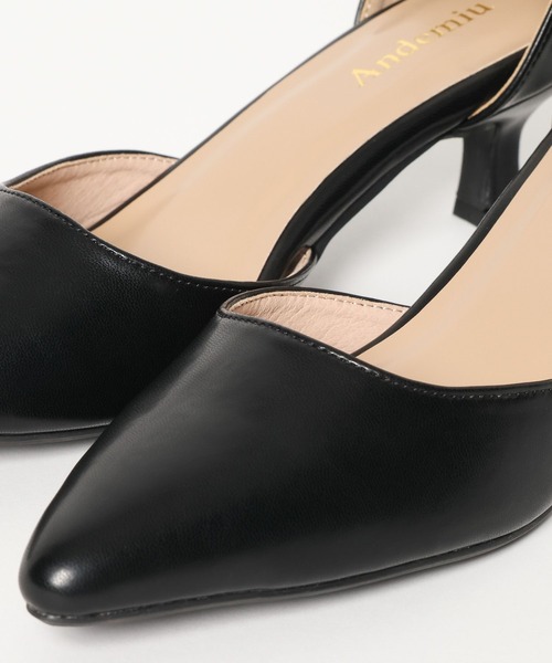 Andemiu(アンデミュウ)の「ポインテットヒールパンプス646223(パンプス・レディース・ブラック/アイボリー・LARGE/MEDIUM)」の13枚目の写真
