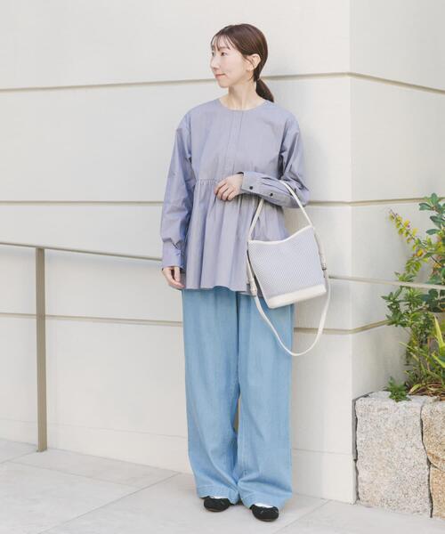 ITEMS URBANRESEARCH(アイテムズ アーバンリサーチ)の「『UVカット/吸水速乾』ギャザーペプラムブラウス(シャツ/ブラウス・レディース・ブラック/チェック/ホワイト・FREE)」の7枚目の写真