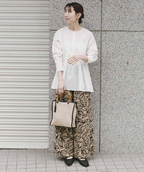 ITEMS URBANRESEARCH(アイテムズ アーバンリサーチ)の「『UVカット/吸水速乾』ギャザーペプラムブラウス(楽着シリーズ)(シャツ/ブラウス・レディース・ブラック/チェック/ホワイト・FREE)」の17枚目の写真