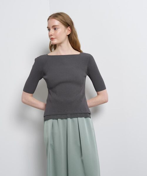 LANVIN en Bleu（ランバンオンブルー）の「スクエアネックリブニット（ニット/セーター・レディース・グレー/イエロー/ブラック・38）」の8枚目の写真