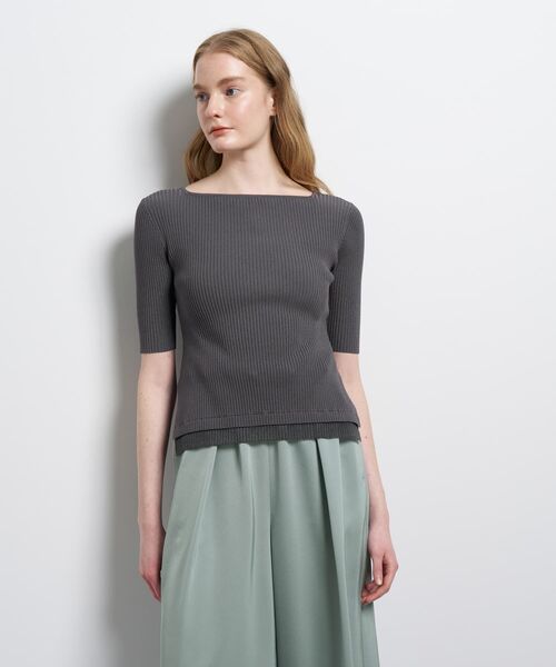 LANVIN en Bleu（ランバンオンブルー）の「スクエアネックリブニット（ニット/セーター・レディース・グレー/イエロー/ブラック・38）」の10枚目の写真