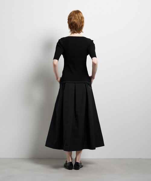 LANVIN en Bleu（ランバンオンブルー）の「スクエアネックリブニット（ニット/セーター・レディース・グレー/イエロー/ブラック・38）」の20枚目の写真