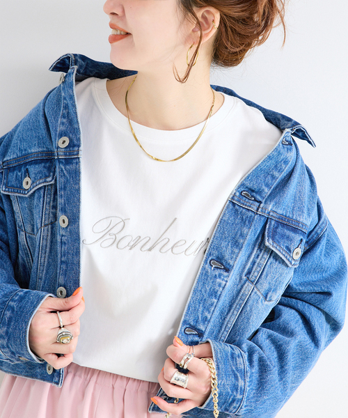 B.C STOCK(ベーセーストック)の「ウォッシャブル / シンプルロゴロンTEE(Tシャツ/カットソー・レディース・ブラック/ホワイト/チャコールグレー・FREE)」の2枚目の写真