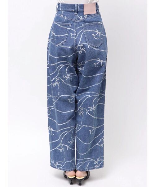 CALNAMUR(カルナムール)の「パールプリントデニムパンツ(デニムパンツ・レディース・ブラック/ブルー・SMALL/MEDIUM)」の10枚目の写真