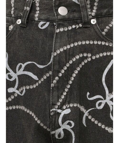 CALNAMUR(カルナムール)の「パールプリントデニムパンツ(デニムパンツ・レディース・ブラック/ブルー・SMALL/MEDIUM)」の18枚目の写真