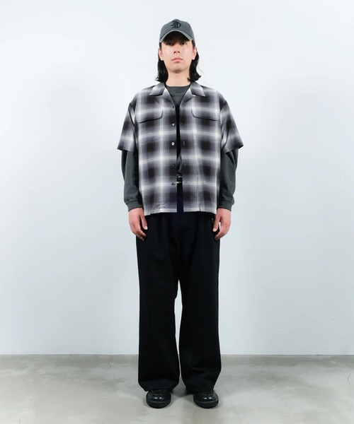 Jieda（ジエダ）の「【Jieda/ジエダ】WIDE ONE TUCK STRAIGHT PANTS（スラックス・メンズ・グレー/ブラック・2/1）」の7枚目の写真
