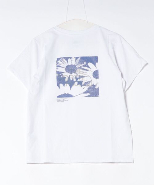 THE NORTH FACE(ザノースフェイス)の「THE NORTH FACE/ザ・ノース・フェイス 半袖 Tシャツ バックプリント 速乾 抗菌防臭 UVカット NTW32685(Tシャツ/カットソー・レディース・ライトブルー/ホワイト/ブラック・L/M/S)」の4枚目の写真