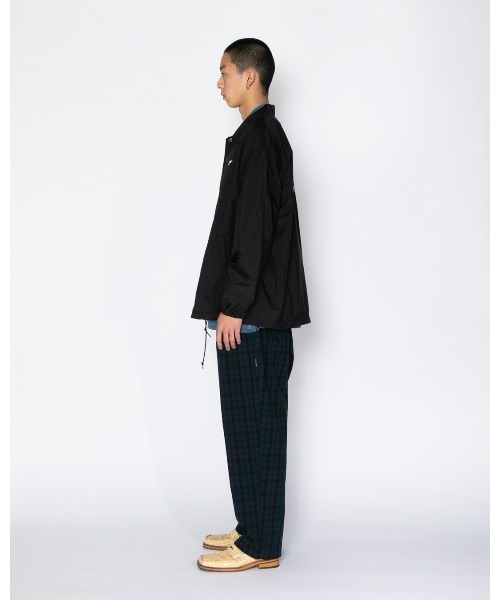 APPLEBUM(アップルバム)の「Lightweight Nylon Coach Jacket(ブルゾン・メンズ・オレンジ/ブラック/ライトピンク・LARGE/MEDIUM/X-LARGE)」の6枚目の写真