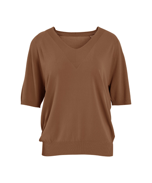 VASCARA(バスカラ)の「Raglan V-neck Half Sleeve Knitwear (7colors)(Tシャツ/カットソー・レディース・ブラック/ライトベージュ/カーキ/パープル/ホワイト/ブラウン/ライトイエロー・FREE)」の12枚目の写真