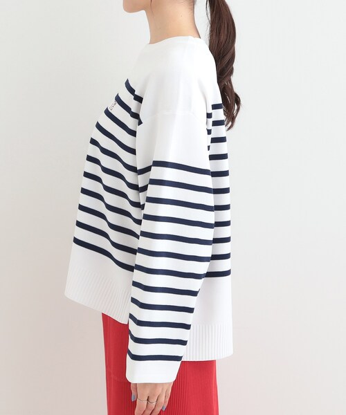SHOO・LA・RUE（シューラルー）の「まるでTシャツ 大人カジュアルコーデに最適なボーダーニット（ニット/セーター・レディース・ネイビー系2/スモーキーグリーン系3/ライトパープル・00）」の17枚目の写真