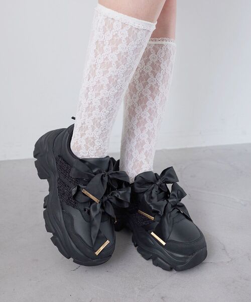 MAJESTIC LEGON（マジェスティックレゴン）の「ダブルリボン厚底スニーカー（スニーカー・レディース・ピンク/アイボリー/ブラック・X-LARGE/LARGE/MEDIUM/SMALL）」の13枚目の写真