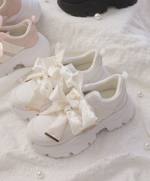 MAJESTIC LEGON（マジェスティックレゴン）の「ダブルリボン厚底スニーカー（スニーカー・レディース・ピンク/アイボリー/ブラック・X-LARGE/LARGE/MEDIUM/SMALL）」の16枚目の写真