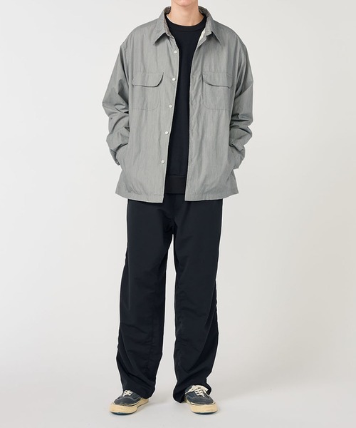 nanamica(ナナミカ)の「【nanamica / ナナミカ】Insulation Shirt Jacket(シャツ/ブラウス・メンズ・ベージュ/ネイビー・S/M)」の3枚目の写真