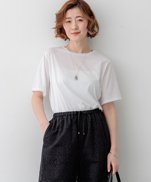 23区 S(ニジュウサンクチイサイサイズ)の「シアーコンフォート クルーネック Tシャツ(Tシャツ/カットソー・レディース・スカイブルー系/ブラック系/黄土色系/ホワイト系・32)」の2枚目の写真