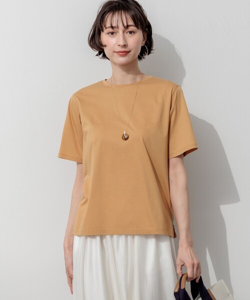 23区 S(ニジュウサンクチイサイサイズ)の「シアーコンフォート クルーネック Tシャツ(Tシャツ/カットソー・レディース・スカイブルー系/ブラック系/黄土色系/ホワイト系・32)」の3枚目の写真