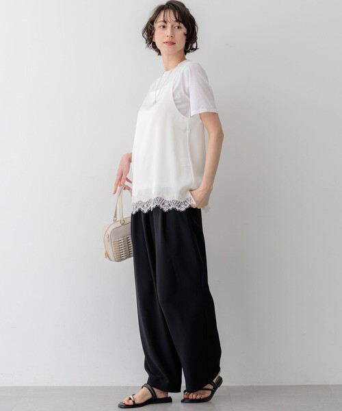 23区 S(ニジュウサンクチイサイサイズ)の「シアーコンフォート クルーネック Tシャツ(Tシャツ/カットソー・レディース・スカイブルー系/ブラック系/黄土色系/ホワイト系・32)」の21枚目の写真