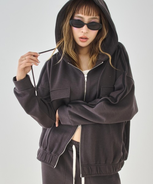 ANAP（アナップ）の「Wジップ カーゴポケット ライン スウェット パーカー（パーカー・レディース・ミント/ピンク/グレー/ダークアッシュ・F）」の2枚目の写真