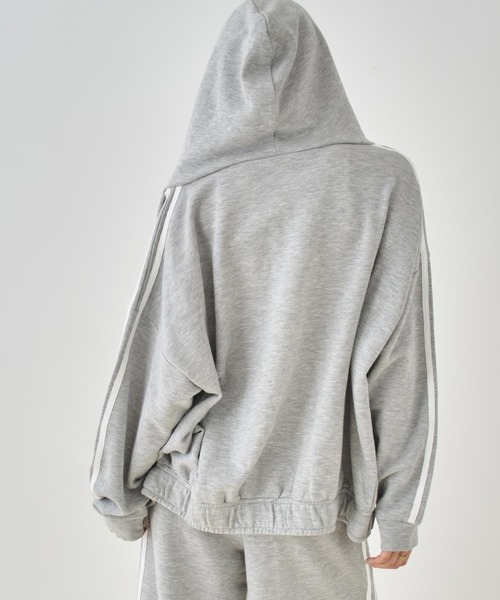 ANAP（アナップ）の「Wジップ カーゴポケット ライン スウェット パーカー（パーカー・レディース・ミント/ピンク/グレー/ダークアッシュ・F）」の7枚目の写真