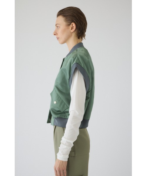 RIM.ARK（リムアーク）の「Short MA-1 vest ショート エムエーワン ベスト（ベスト・レディース・ダークネイビー/ライトカーキ/ブラック・FREE）」の7枚目の写真