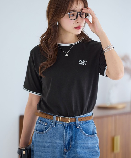 UMBRO（アンブロ）の「【アンブロ】配色ラインロゴ刺しゅうTシャツ（Tシャツ/カットソー・レディース・ブラック/ホワイト/ネイビー・LL/L/M）」の4枚目の写真
