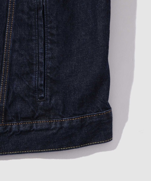 Levi's（リーバイス）の「Levi’s TRUCKER JACKET トラッカージャケット リラックスフィット（デニムジャケット・メンズ・ダークインディゴブルー・S/M/L/XL）」の4枚目の写真