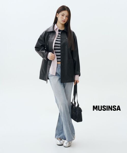 320SHOWROOM(320ショールーム)の「Light Wash Bootcut Denim Jeans(デニムパンツ・レディース・ライトブルー・SMALL/MEDIUM/LARGE)」の4枚目の写真