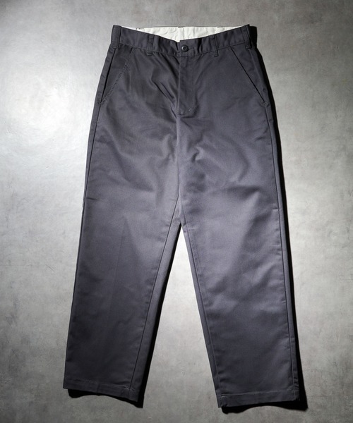 RED KAP(レッドキャップ)の「【RED KAP】PT20 INDUSTRIAL WORK PANTS - インダストリアル ワークパンツ(チノパンツ・メンズ・ダークブラウン系/チャコールグレー/オフホワイト/グリーン/ブラック/ネイビー/ベージュ・MEDIUM/SMALL/X-LARGE/LARGE/6XL/5XL/XXXX-LARGE/XXX-LARGE/X-SMALL/XX-LARGE)」の3枚目の写真