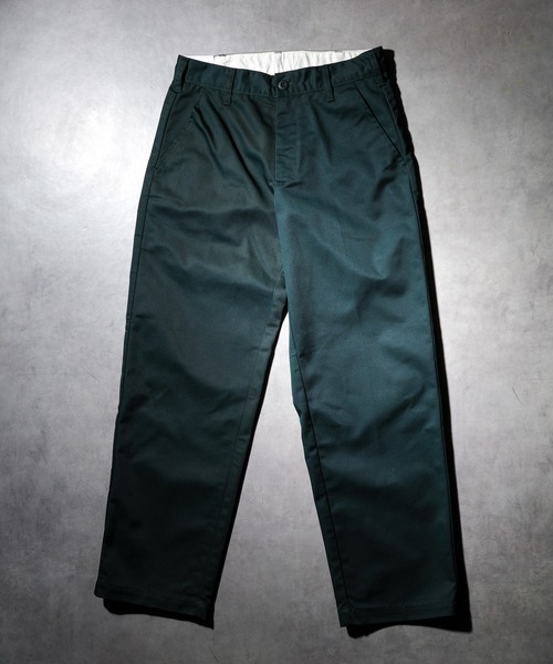 RED KAP(レッドキャップ)の「【RED KAP】PT20 INDUSTRIAL WORK PANTS - インダストリアル ワークパンツ(チノパンツ・メンズ・ダークブラウン系/チャコールグレー/オフホワイト/グリーン/ブラック/ネイビー/ベージュ・MEDIUM/SMALL/X-LARGE/LARGE/6XL/5XL/XXXX-LARGE/XXX-LARGE/X-SMALL/XX-LARGE)」の6枚目の写真