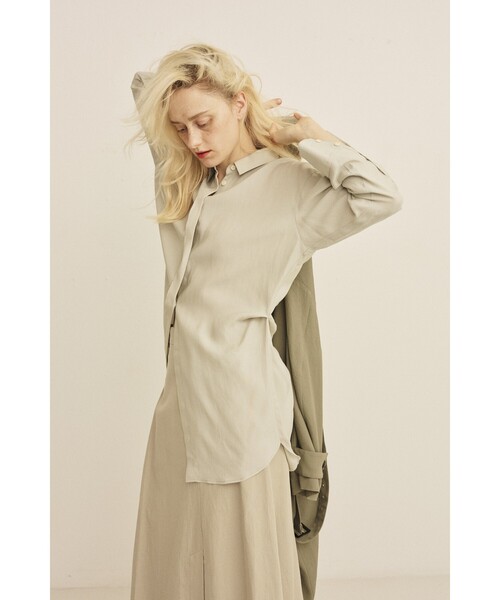 Rouge vif Anna（ルージュヴィフアンナ）の「ウエストタックドレープロングシャツ（シャツ/ブラウス・レディース・オフホワイト/セージグリーン・フリー）」の11枚目の写真