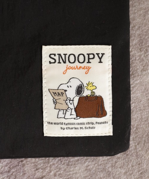 SNOOPY(スヌーピー)の「SNOOPY スヌーピー サコッシュ 2ルーム ショルダー(ショルダーバッグ・レディース・グレー/ブラック・FREE)」の9枚目の写真