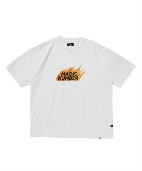 MAGIC NUMBER(マジック ナンバー)の「【MAGIC NUMBER】FRAMES US COTTON S/S T-SHIRT(Tシャツ/カットソー・メンズ・ブラック/ホワイト/グリーン・X-LARGE/MEDIUM/LARGE)」の12枚目の写真