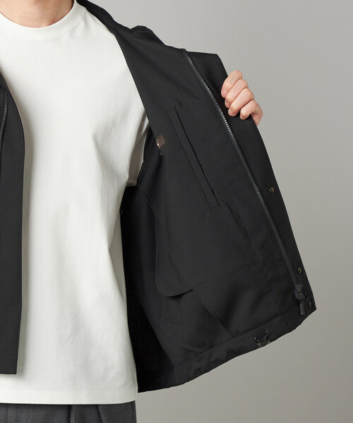 COMME CA MEN(コムサメン)の「尾州産 ウォッシャブルトロ マウンテンパーカ(ブルゾン・メンズ・ブラック/グレー・M/L)」の16枚目の写真