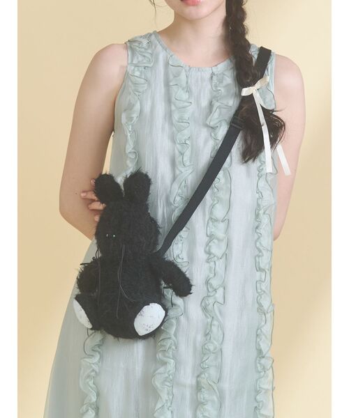 merry jenny（メリージェニー）の「nuku nuku rabbit pouch（ショルダーバッグ・レディース・ピンク/ブラック/アイボリー・FREE）」の2枚目の写真