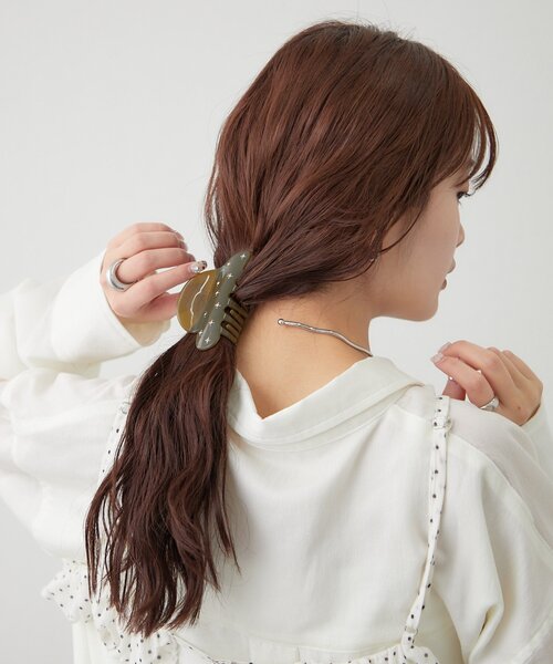 mystic(ミスティック)の「モチーフビジューヘアクリップ(バレッタ/ヘアクリップ・レディース・ブラウン/アイボリー・ONE SIZE)」の7枚目の写真