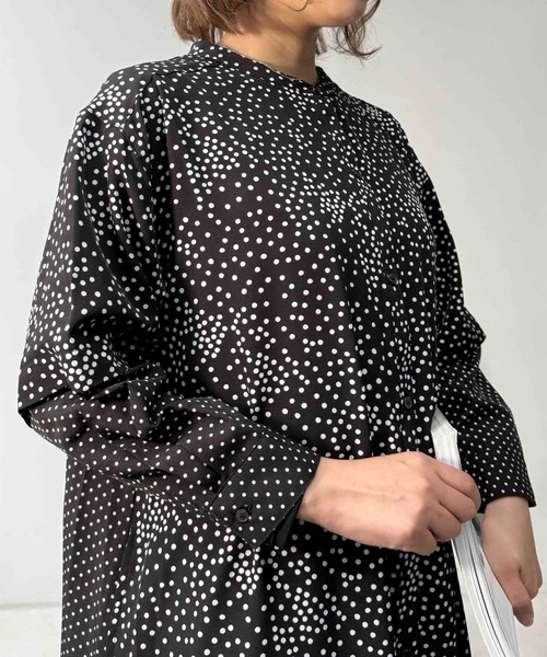 AS KNOW AS plus（アズノゥアズプラス）の「○異素材切り替え フェイクレイヤード シャツワンピース（シャツワンピース・レディース・ブラック系/ブルー系/グリーン系・FREE）」の9枚目の写真