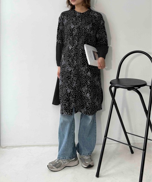 AS KNOW AS plus（アズノゥアズプラス）の「○異素材切り替え フェイクレイヤード シャツワンピース（シャツワンピース・レディース・ブラック系/ブルー系/グリーン系・FREE）」の8枚目の写真